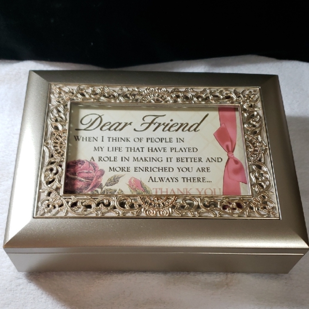 Gold Jewelry Box with  Frame N PLAYS  MUSIC 🎶🎵🎶